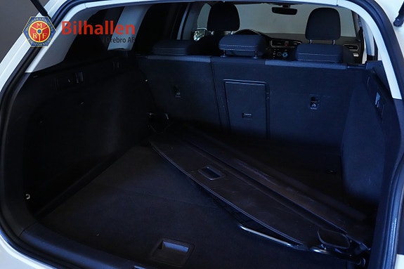 Volkswagen Golf Alltrack 8 of 12