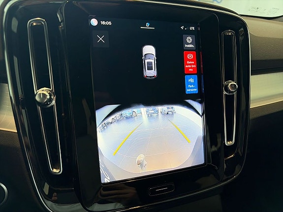 Volvo XC40 20 of 22