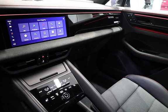 Porsche Macan GTS 17 of 25