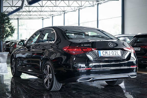 Mercedes-Benz C300 e 5 of 5