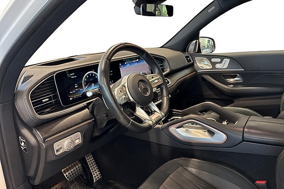 Mercedes-Benz GLS63 7 of 18