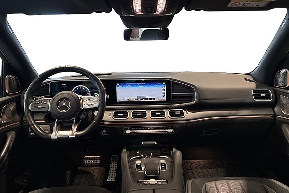 Mercedes-Benz GLS63 10 of 18