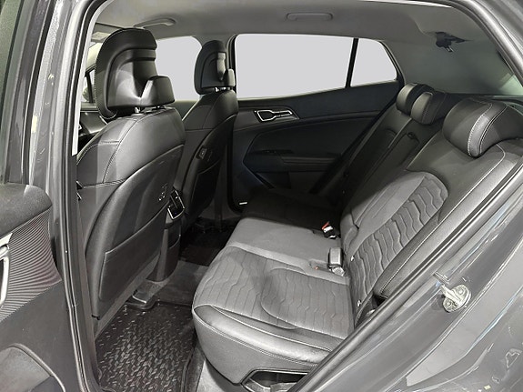 Kia Sportage 10 of 19