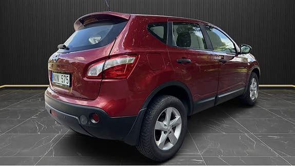 Nissan Qashqai 4 of 5