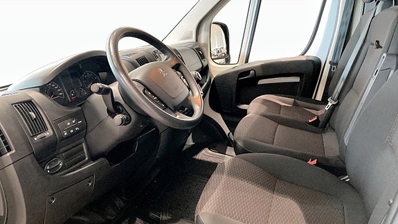 Peugeot Boxer 4 of 9