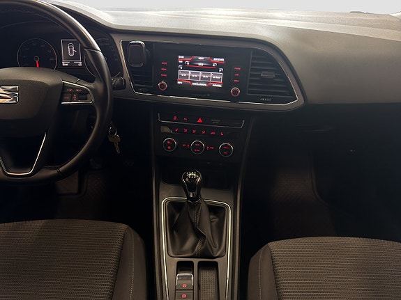 Seat Leon 9 of 15