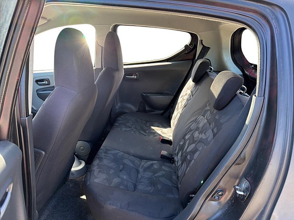 Suzuki Alto 10 of 19