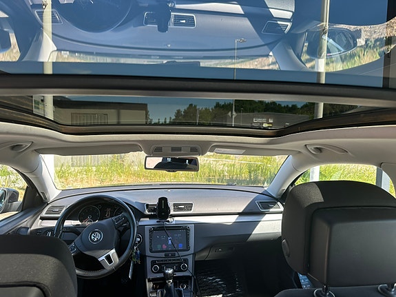 Volkswagen Passat 4 of 5