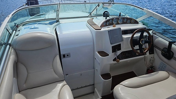Doral 250 Se Med Mercruiser Diesel 5 of 5