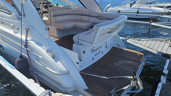 Doral 250 Se Med Mercruiser Diesel 3 of 5