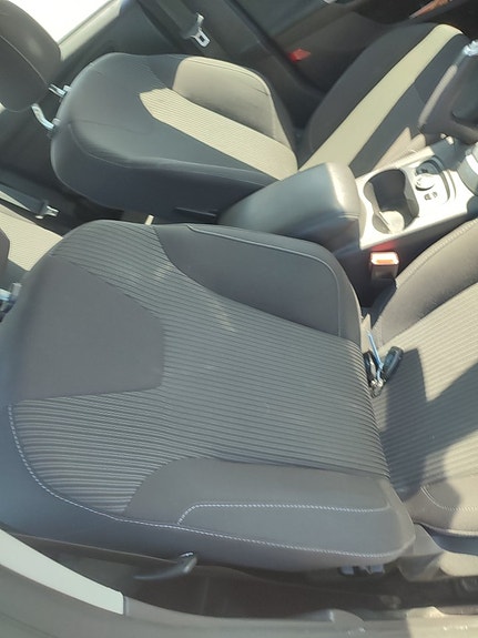 Ford Focus 9 of 19