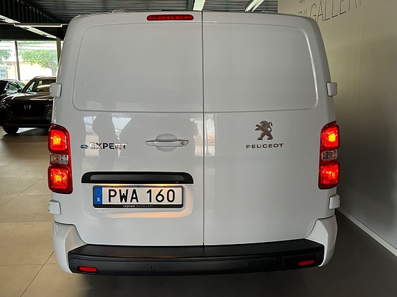 Peugeot e-Expert 5 of 5