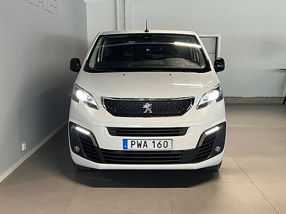 Peugeot e-Expert 2 of 5