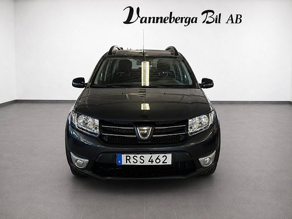 Dacia Sandero Stepway 2 of 5