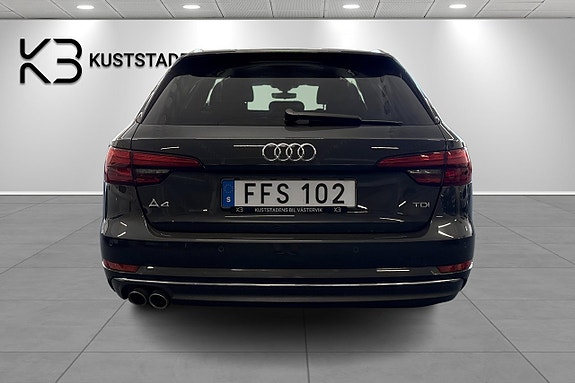 Audi A4 4 of 5
