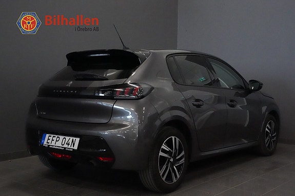 Peugeot 208 2 of 5