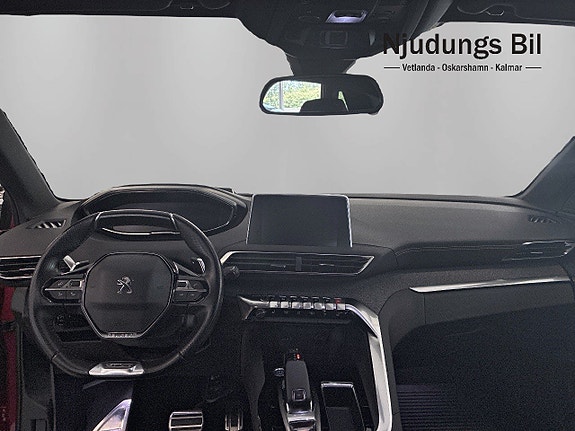 Peugeot 3008 8 of 12