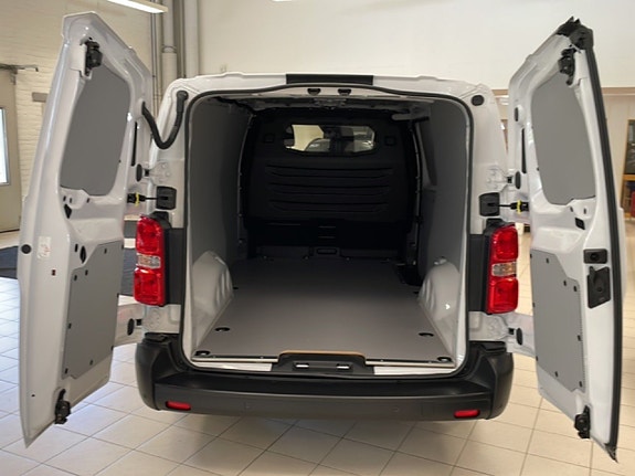 Citroen E-Jumpy 13 of 13