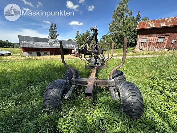 Valtra 762 Timmervagn/huggar kärra 4 of 27