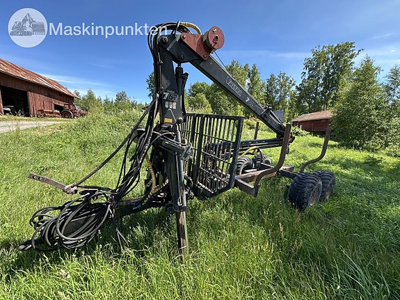 Valtra 762 Timmervagn/huggar kärra 9 of 27