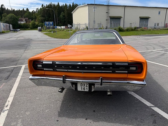 Plymouth GTX 6 of 17
