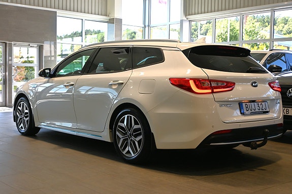 Kia Optima 3 of 27
