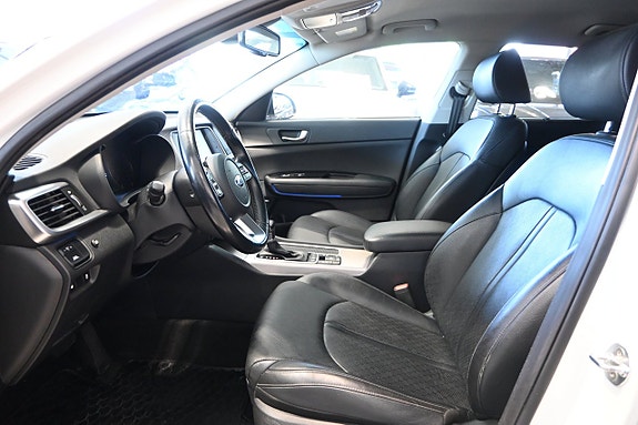 Kia Optima 8 of 27