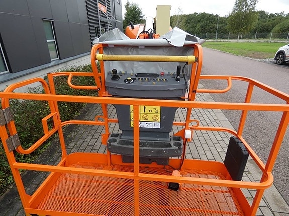 JLG 510 AJ 4 of 5
