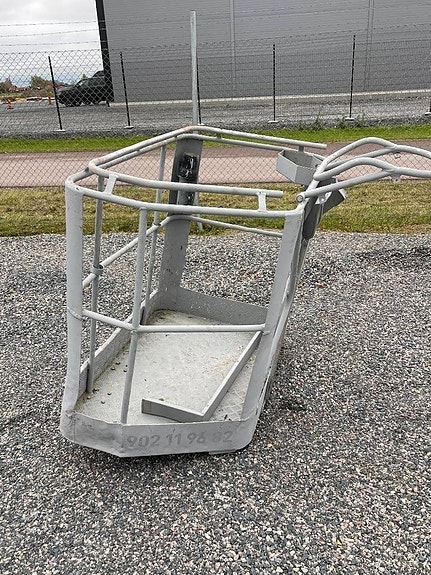 Omme Korg till liftar 2 of 2