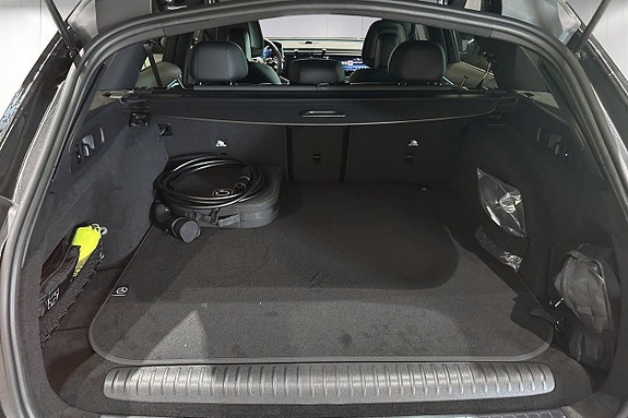 Mercedes-Benz E300 de 15 of 17