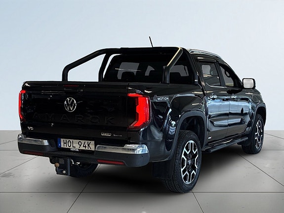 Volkswagen Amarok 6 of 18