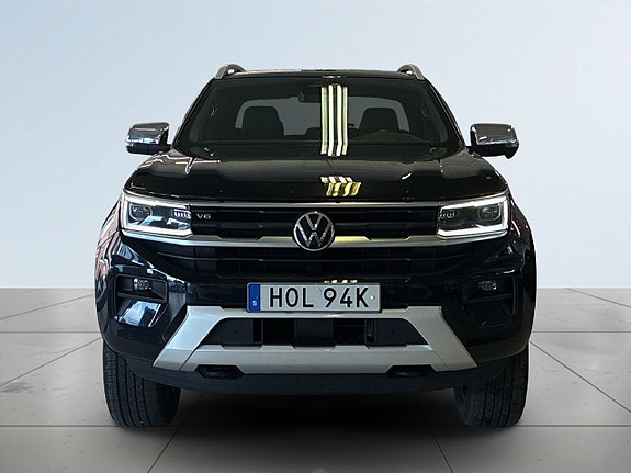 Volkswagen Amarok 2 of 5