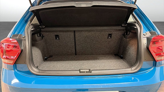 Volkswagen Polo 12 of 12
