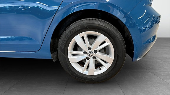 Volkswagen Polo 6 of 12