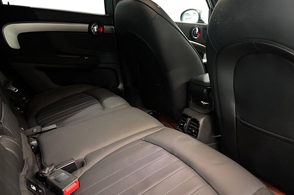 MINI Countryman Cooper SE 7 of 19