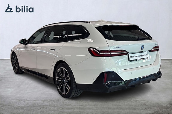 BMW 530e 2 of 19