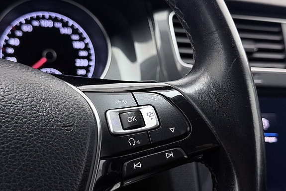 Volkswagen Golf Alltrack 20 of 30