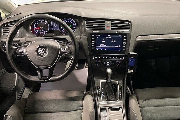 Volkswagen Golf Alltrack 8 of 8