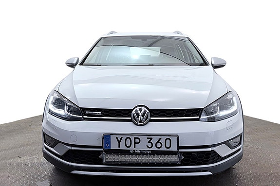 Volkswagen Golf Alltrack 3 of 30