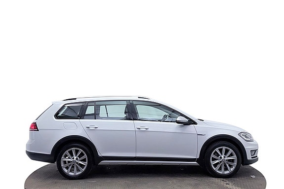 Volkswagen Golf Alltrack 5 of 30