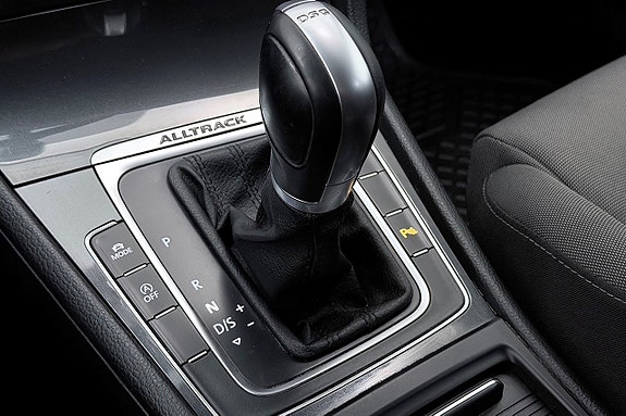 Volkswagen Golf Alltrack 26 of 30