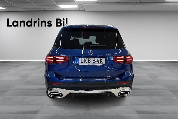 Mercedes-Benz GLB200 5 of 5