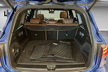 Mercedes-Benz GLB200 14 of 14