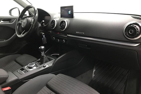 Audi A3 15 of 27