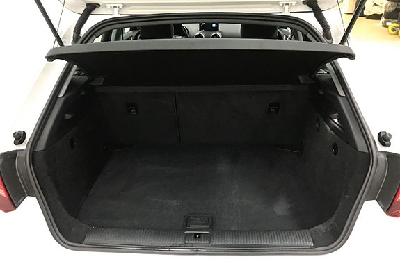 Audi A3 10 of 27