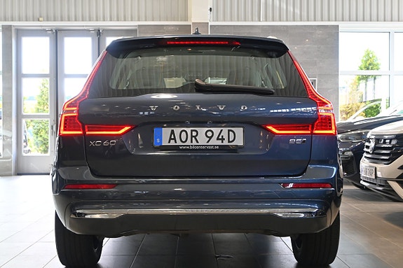Volvo XC60 4 of 24