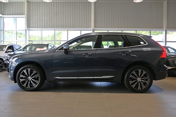 Volvo XC60 2 of 24