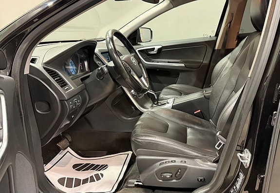 Volvo XC60 9 of 21