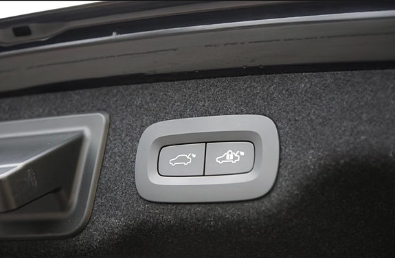 Volvo S90 4 of 5