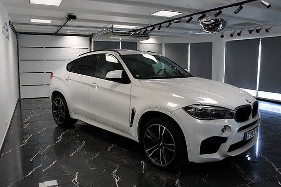 BMW X6 M 3 of 5